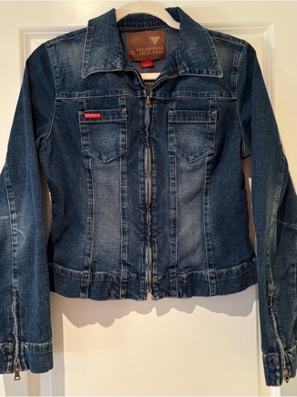 Guess Denim Jacket - Medium - Fits like a Small - Picture 5 of 9